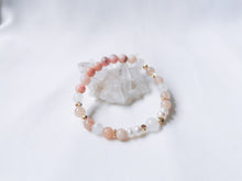 Load image into Gallery viewer, BELLONA WELLNESS BRACELET- FOR NEW BEGINNINGS, EMOTIONAL BALANCE, INDEPENDENCE