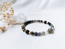 Load image into Gallery viewer, HALLO WELLNESS BRACELET- FOR ADAPTABILITY, AWARENESS, WISDOM, RELEASE FEAR AND ANXIETY, CALMING