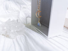 Load image into Gallery viewer, LOIS MOONSTONE NECKLACE- FOR STRENGTH, NEW BEGINNINGS AND FEMININITY