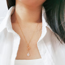 Load image into Gallery viewer, LOIS MOONSTONE NECKLACE- FOR STRENGTH, NEW BEGINNINGS AND FEMININITY